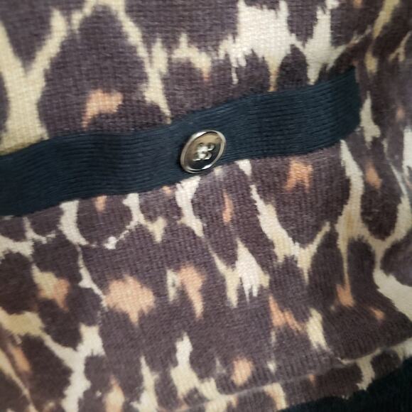 Ann Taylor Amimal Print Button Front Long Sleeve Pocket Knit Sweater Cardigan SP - Picture 8 of 11